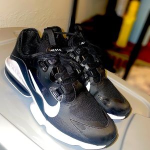 Nike Air Max 270 React